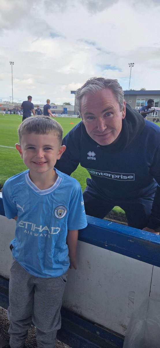 Took Kai to <a href="/telfordutd/">AFC Telford United</a> vs Kidderminster. He loved it and wouldnt leave until he got his picture with <a href="/Matty1994/">Matty</a>. Thanks for making his day.