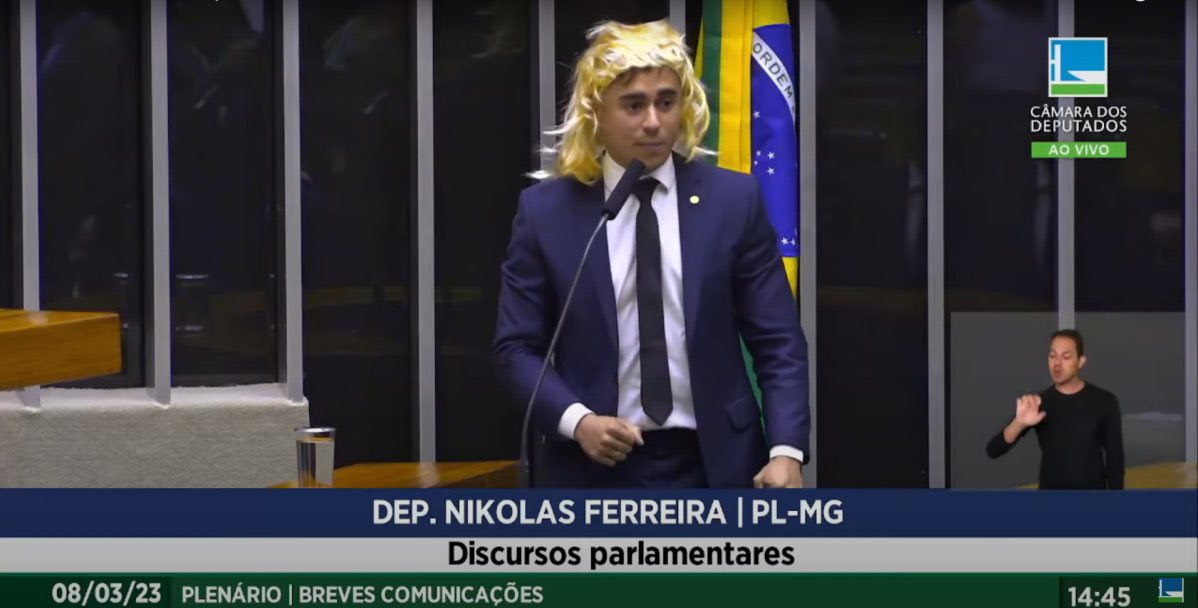 pesquisas_elige's tweet photo. 🚨URGENTE: Oi, @nikolas_dm: Vossa Excelência tem, a partir de agora, 1 hora para a retirada de ameaças contra pequenos perfis de esquerda nas redes sociais. De qualquer modo, através da minha conta, o Brasil inteiro vai saber, em um vídeo com fundo preto publicado daqui a pouco, um suposto escândalo de corrupção do “patriota da peruca”. Sugestão: começo a revelar o fato da empresa comprada pelo Parlamentar Nikolas Ferreira com DINHEIRO PÚBLICO ter sido escondida da Justiça Eleitoral, em evidente violação às Leis do Brasil?🇧🇷👍😎😯