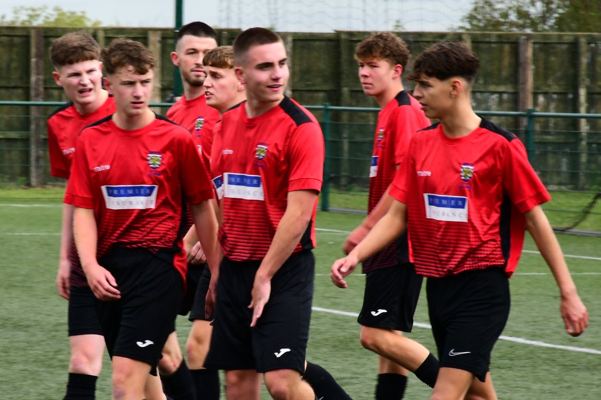 ConsettAFC's tweet image. A great win for our Reserves today, beating Billingham Synthonia Reserves 3-1 at Belle View to stay top of Wearside League Division 3.

That&apos;s 2 wins out of 2 for our senior teams this weekend. Let&apos;s hope @ConsettLAFC and the Ladies Reserves can keep it going tomorrow #oneclub