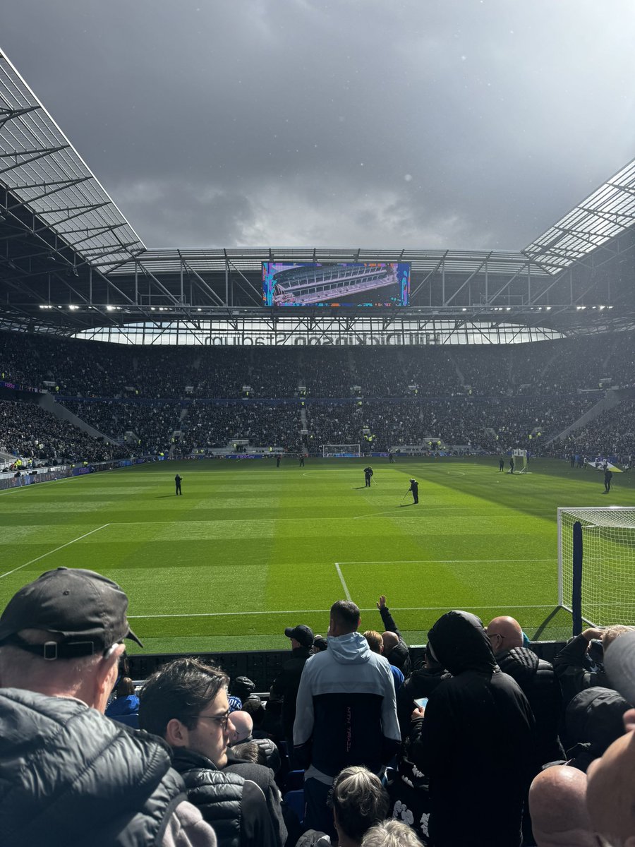 LW (@lwaltersx) on Twitter photo 