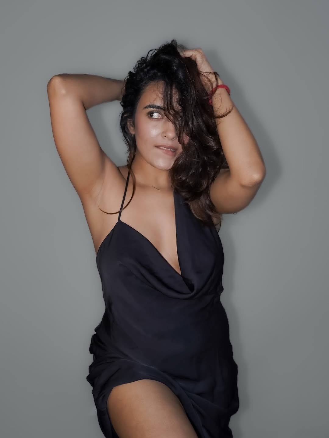 G0vbOodWIAAGOCo?format=jpg&name=large