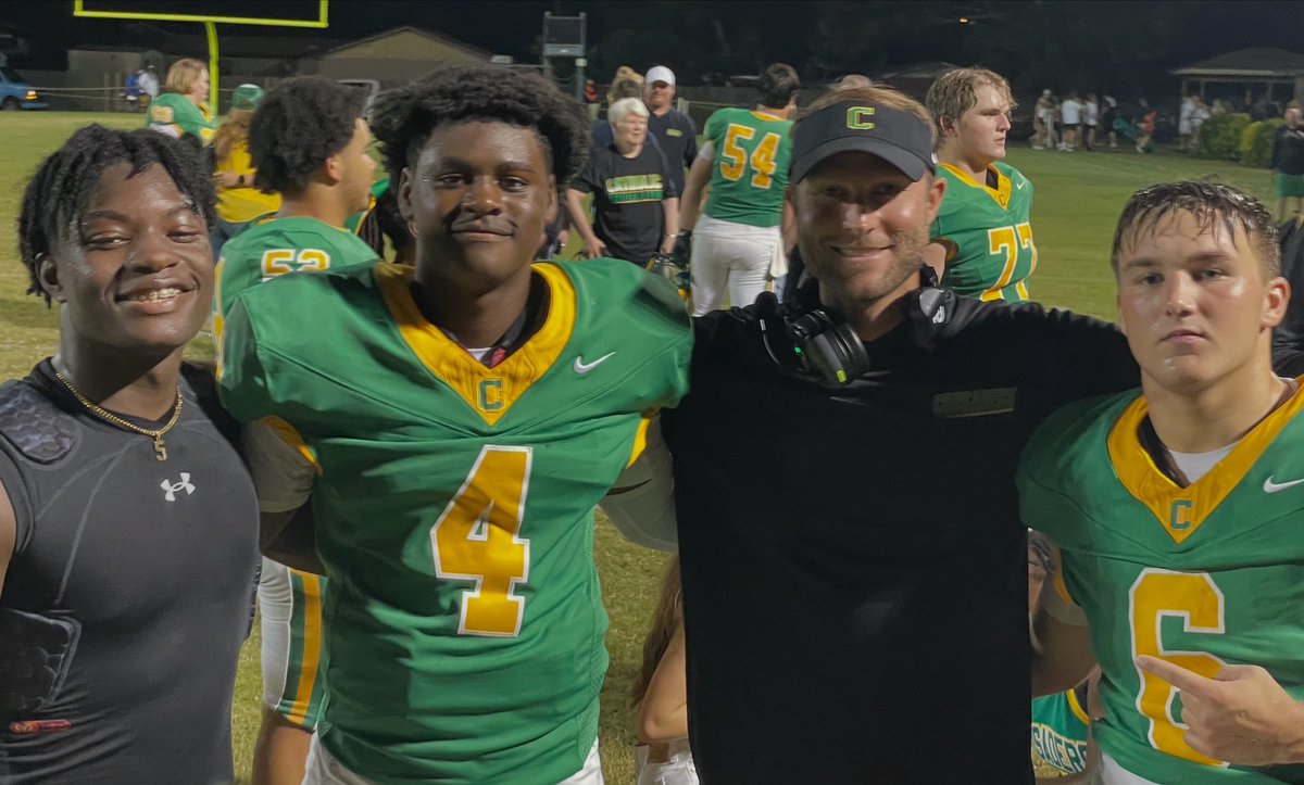 Coachdrewfrench's tweet image. Love this group! Unselfish and resilient! 3-1! #John15:13