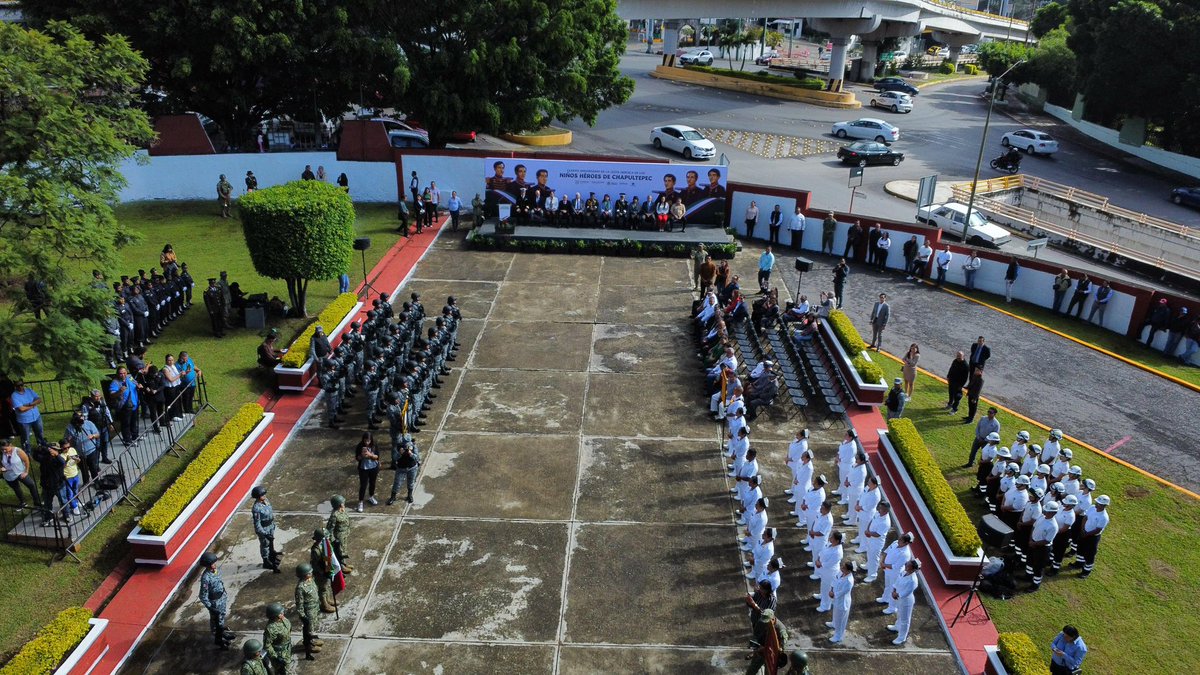 En el 178 Aniv. de la Gesta Heroica de Chapultepec rendimos homenaje a los Niños Héroes, ejemplo de honor y lealtad en defensa de nuestra soberanía. Desde Morelos refrendamos nuestro compromiso con la historia y los valores cívicos que nos unen como nación. 

#LaTierraQueNosUne