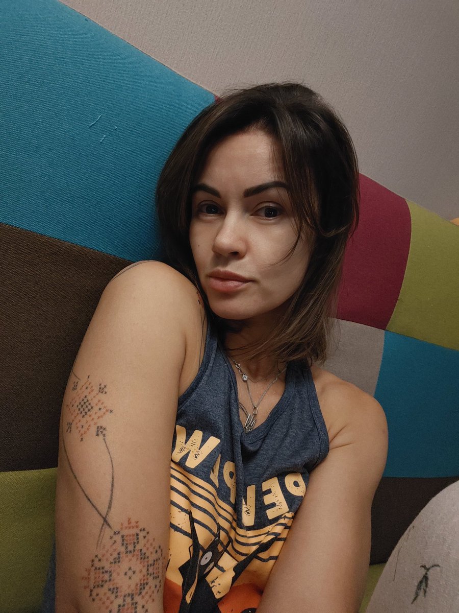 DadaSheinina's tweet image. Всім привіт 🥰 тільки зрозуміла, що нічого не писала, за збір не нагадувала, вважай, день дарма пройшов 🙈
Завдяки сьогоднішньому ривку і чудовим @vdnsch , @xameleon87 , @KristinaNTerzie @DoggoCat95 @6056_peter , моїм любеньким @galagan_tamila , @Koncentrovane ,@potato_for_l і…