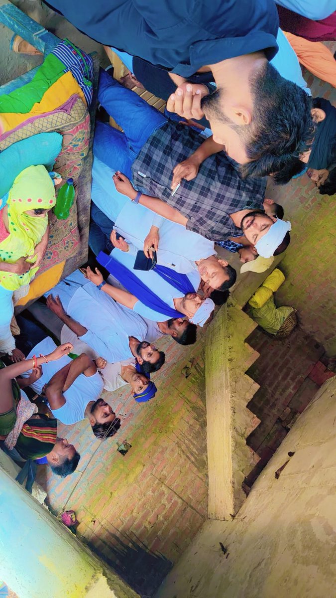 pasisamaj181's tweet photo. ग्राम सभा सिरसिरा थाना सलोन रेखा पासी मामले में अभी तक रायबरेली प्रशासन के कान में जूं तक नहीं रेंगी, महोदय पीड़ित को न्याय सुनिश्चित करें समाज में आक्रोश है
@SPRaebareli @raebarelipolice @Uppolice @Igrangelucknow @dgpup @myogiadityanath @RahulGandhi @yadavakhilesh @SwamiPMaurya https://t.co/MkHev2H1Au