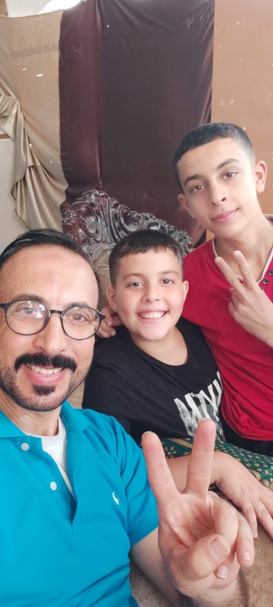 We are in great danger, we lost so much already. It has been 3 days without any donations, and our situation is unbearable. Please don’t leave us alone.
chuffed.org/project/134095