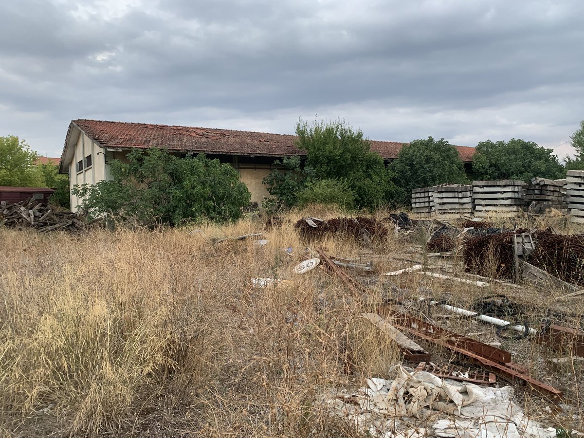 Got the Chernobyl vibes but not quite, shame you can’t find places like this in the Netherlands but ALL over the balkans !  (Greece too)