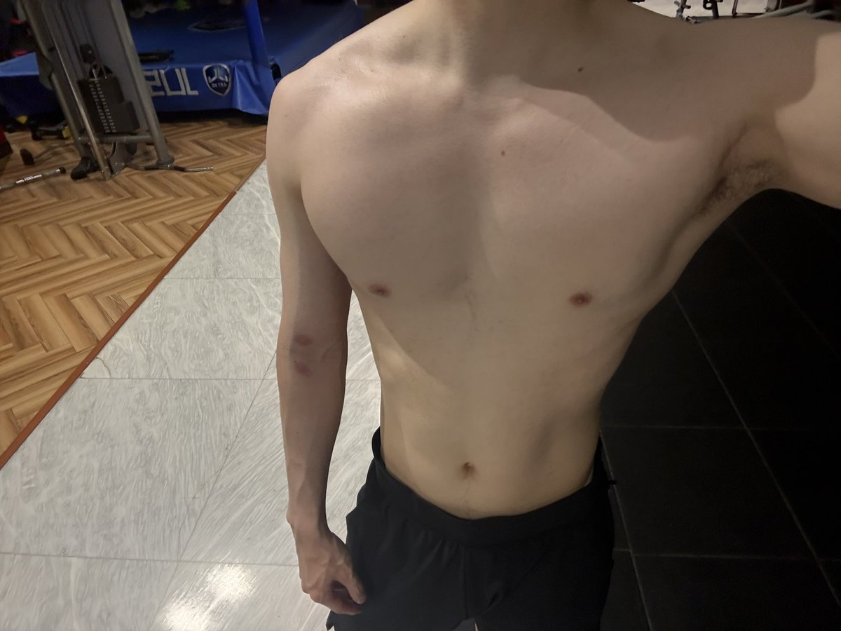 卡屁吧啦 tweet media