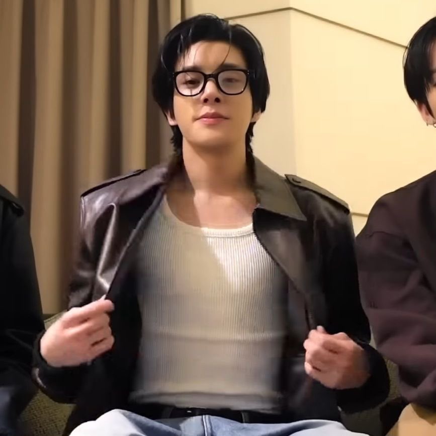 🦮 (@ikeupop) on Twitter photo 