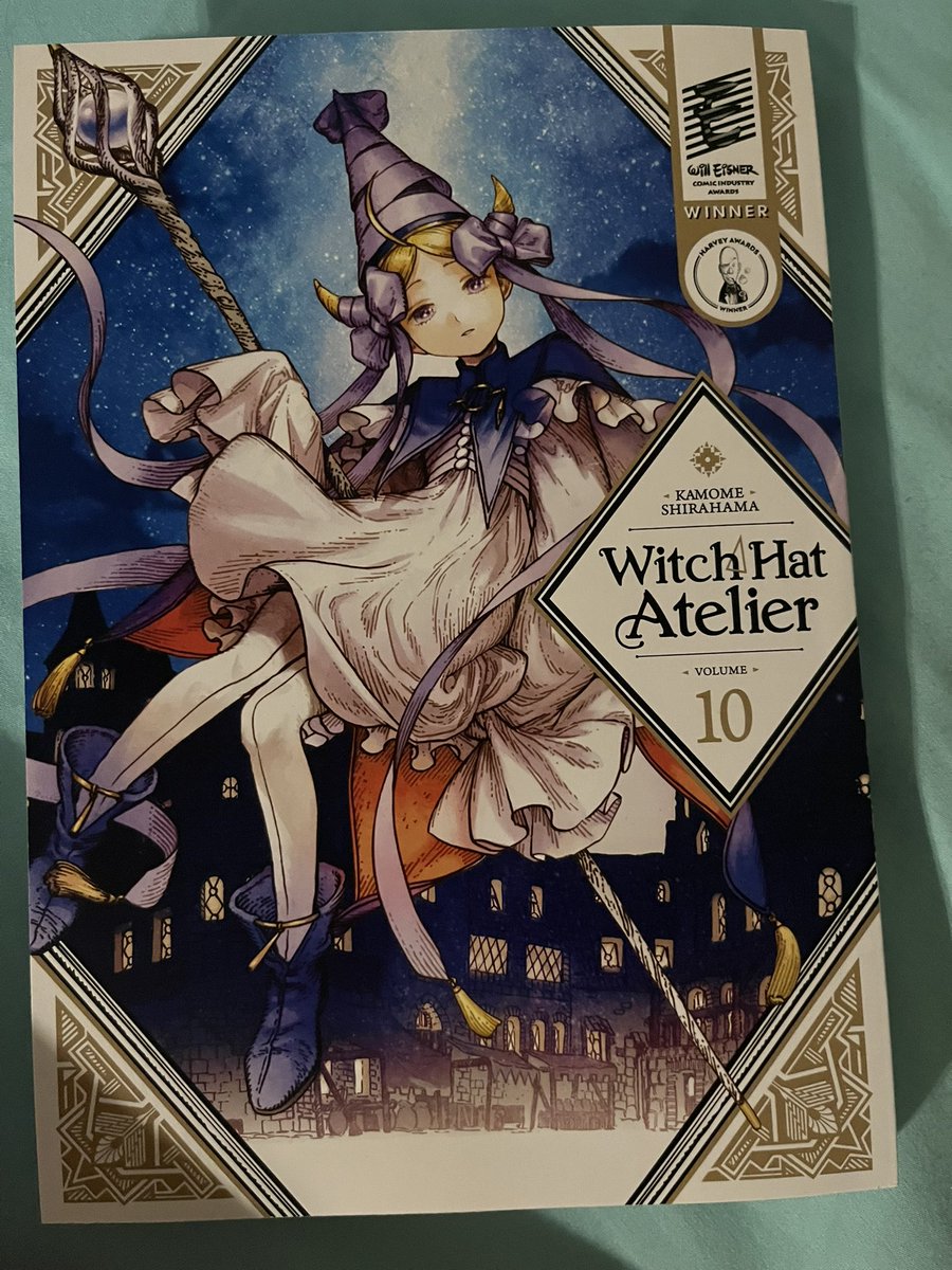 The cover is so pretty but this volume made me so sad 😔