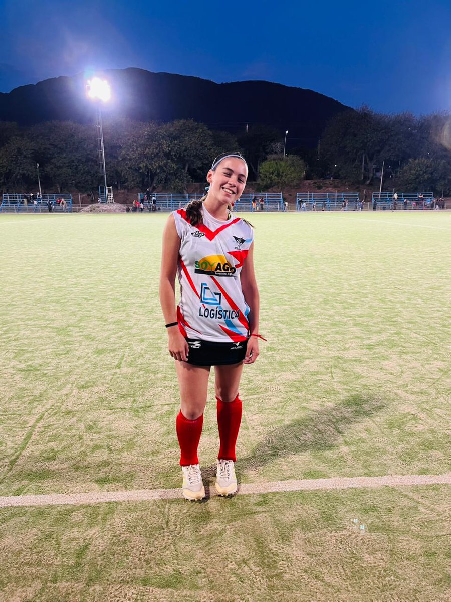 traditto's tweet photo. Lunita Todo tu esfuerzo se vio reflejado en esta oportunidad , estoy orgullosa de lo que sos como persona y jugadora🦋 Te Amo inmensamente ♥️
Sub 14 del Sur Cordobés 🇦🇷 Mundial De Selecciones - Catamarca 2025🇦🇷 https://t.co/kp9c31WimG