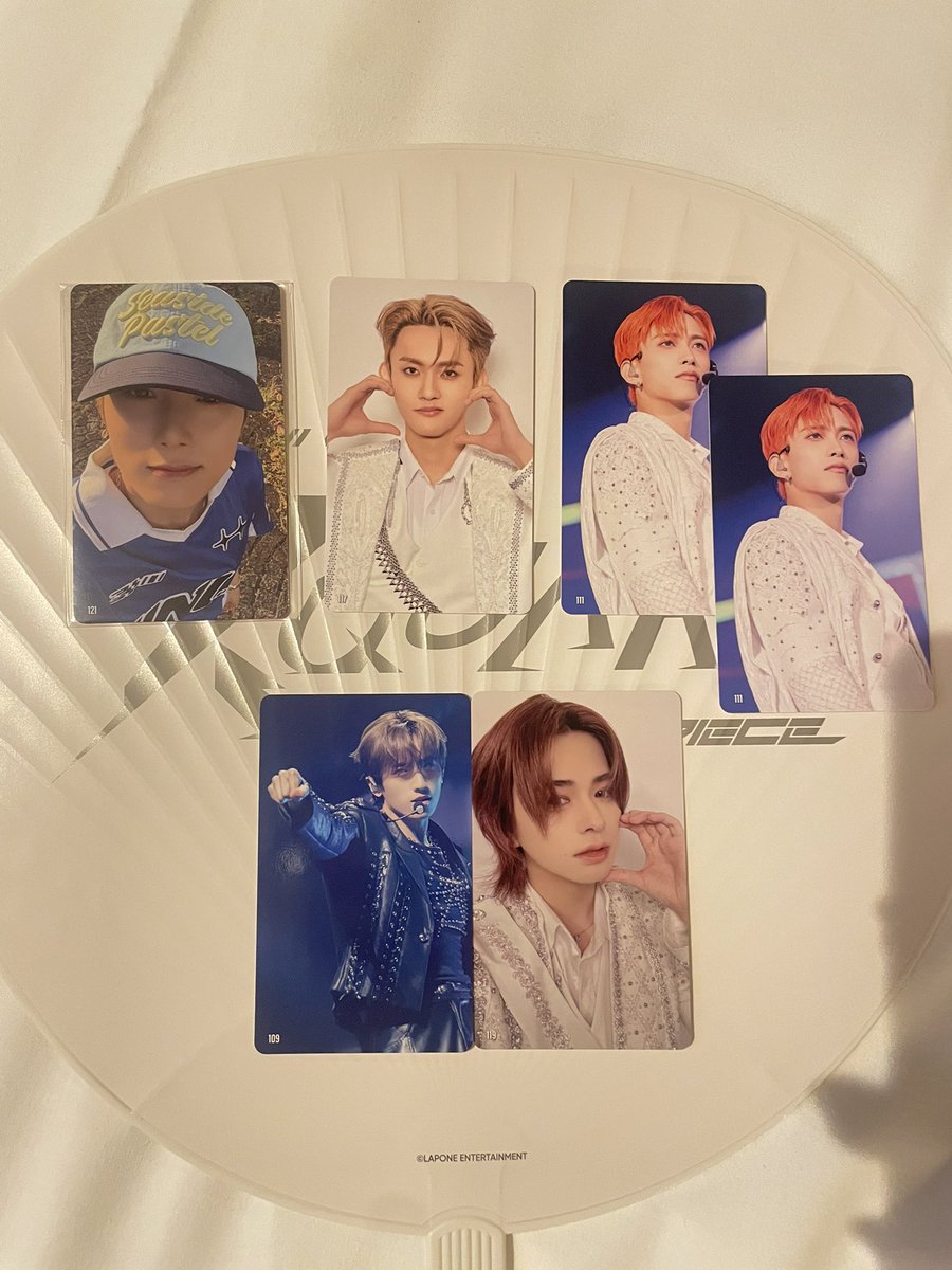 H A R U M I tweet media