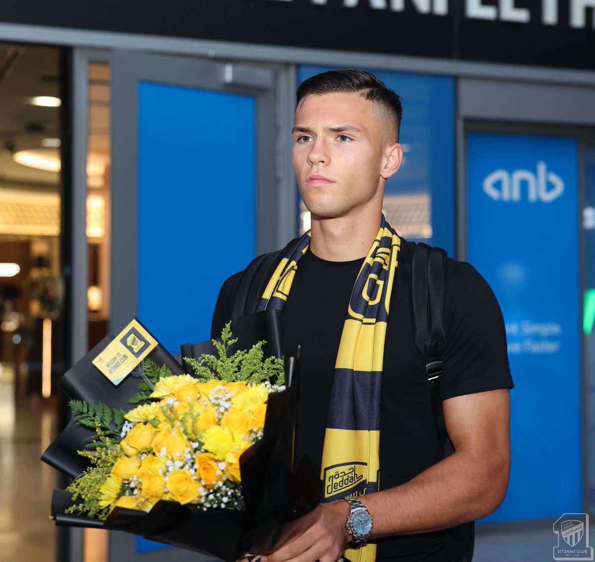 وردك جميـل محلاه.. 💐🎶