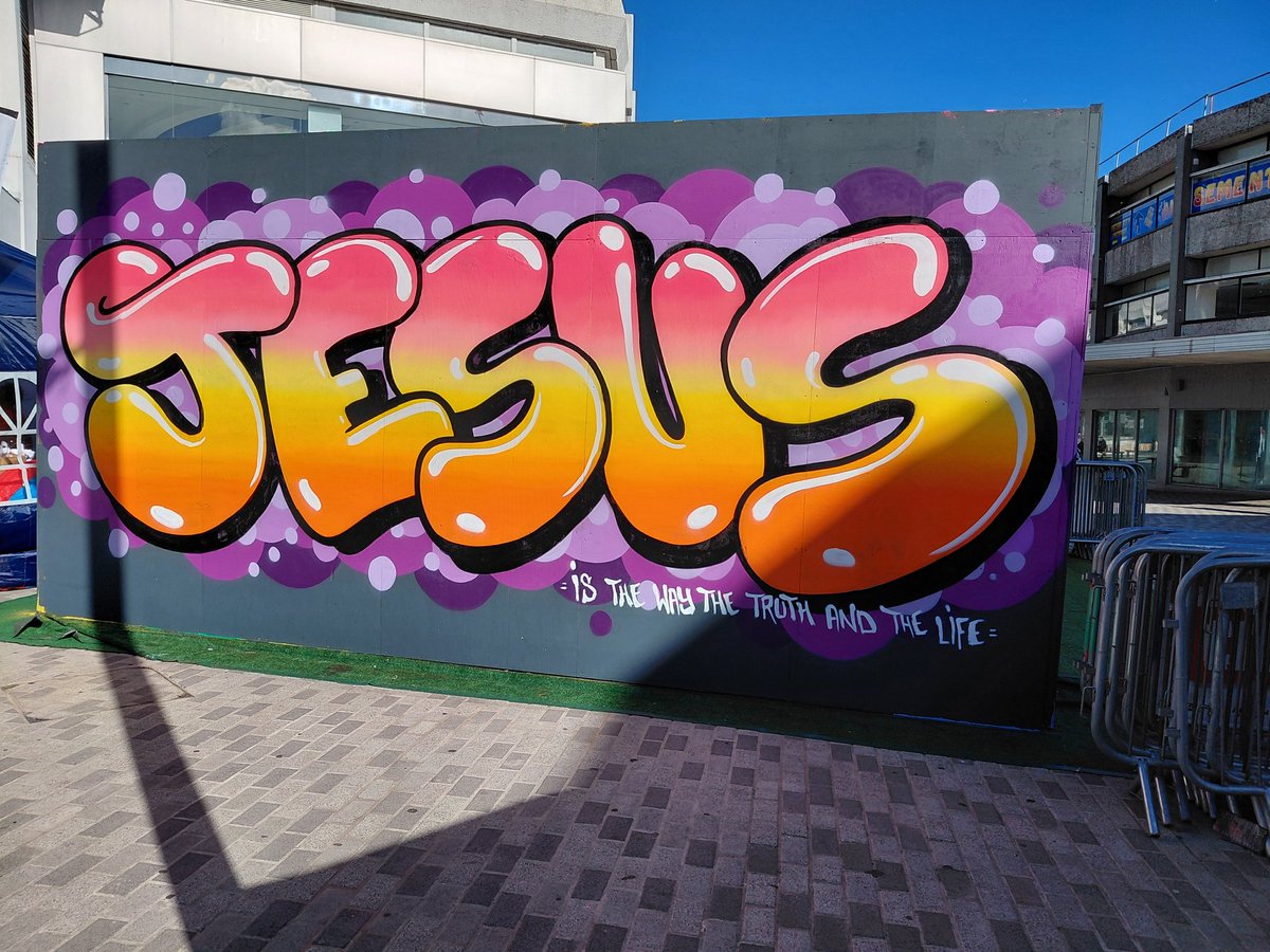 Part of the Love Essex team in Southend High Street today, overseeing the street teams and had a couple of stage speaking spots.
I spoke to an alcoholic, an atheist, and a spiritual person amongst others.
Great day!