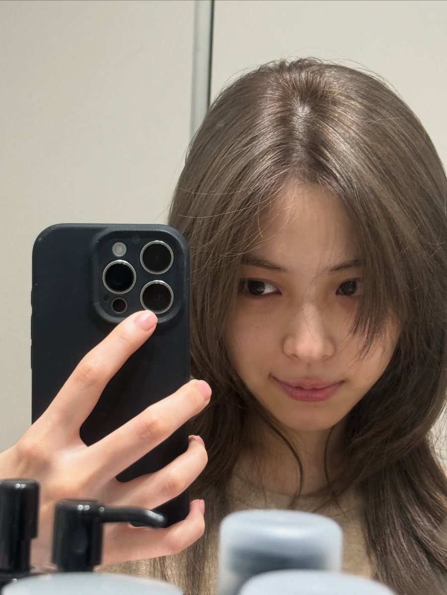 em3w7's tweet image. MIDZY, vote for ITZY at the 2025 BreakTudo Awards! ITZY is nominated in two categories: K-Pop Hit of the Year - Girls Will Be Girls and International Female Group
Link 🔗
• International Female Group — vote.breaktudoawards.com/vote/hit-k-pop…
VOTES ARE UNLIMITED!!!!!! #ITZY #ITZYSUPPORT