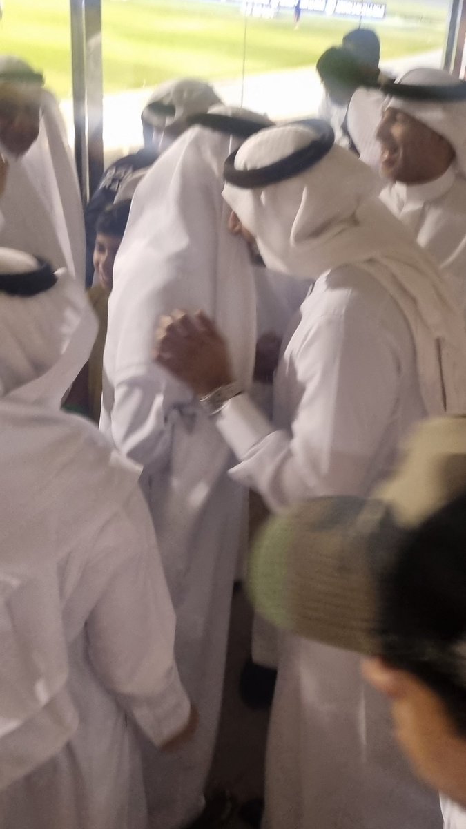 SalehAlomair13's tweet photo. اللي يلعب مع الخليج يجهز حاله للثلاثة والاربعة 
اول ماوصل المهندس علاء الهمل وخاله الدكتور حبيب الربعان الكنج سجل الهدف الاول قلل لايقعدو
بدايات ممتازة الله يديمها والقادسية اسبوع  الجاي بياخذ رزقه بعد 
 @Khaleejclub 
#سيهات 
#القطيف 
#المنطقة_الشرقية https://t.co/vlek9EF4es