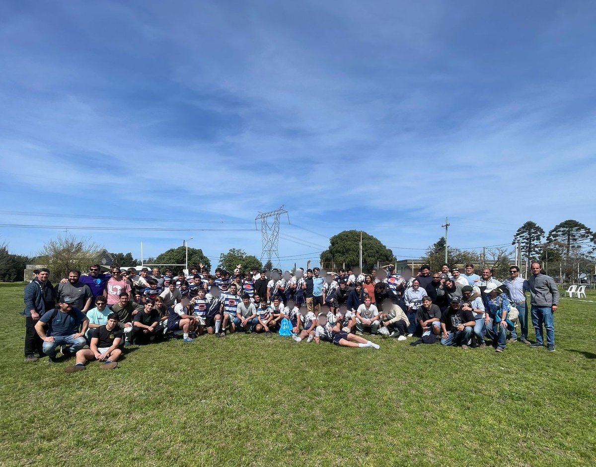 Inisa (@inisa_oficial) on Twitter photo Sábado de Rugby!!!
Hoy en la Colonia Berro se realizó la Copa Confraternidad.
Los Halcones, equipo de rugby de Inisa,recibieron al Carrasco Polo Club en una jornada de deporte, respeto y encuentro con las familias. Sábado de Rugby!!!
Hoy en la Colonia Berro se realizó la Copa Confraternidad.
Los Halcones, equipo de rugby de Inisa,recibieron al Carrasco Polo Club en una jornada de deporte, respeto y encuentro con las familias.