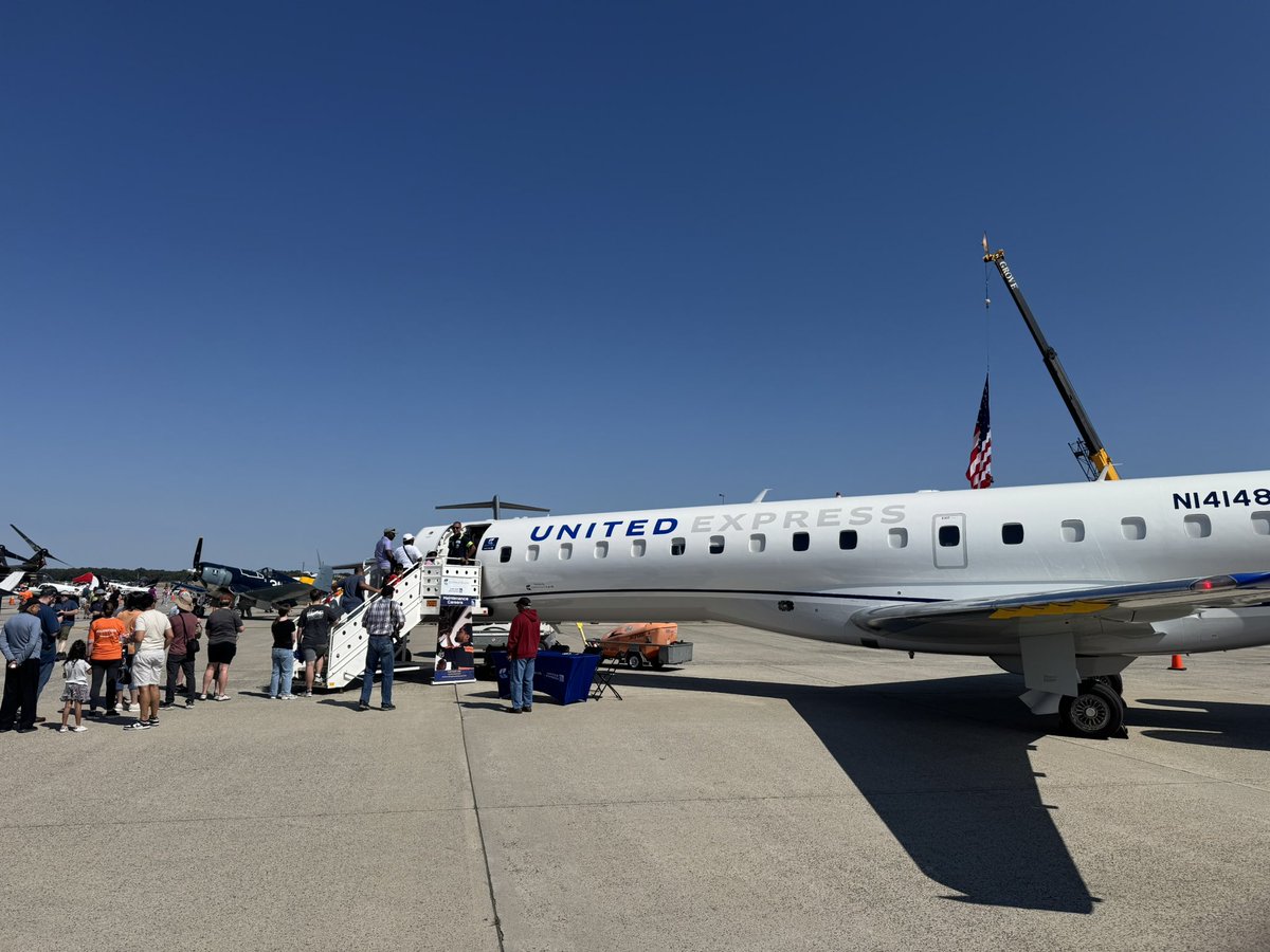 BrianKal's tweet image. Another fantastic @Dulles_Airport Day! #avgeek