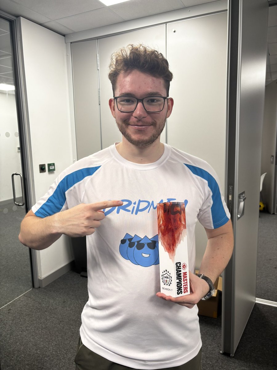 Won <a href="/UKICircuit/">UK & Ireland Circuit</a> with the boys!
Great event as always, thanks to <a href="/FFACTgg/">TJ 🇮🇪</a> and the rest of the team behind the scenes.

This is unfortunately my last event with <a href="/dripmen_/">dripmen</a> as I am starting an exciting new job that doesn’t leave much time for CS.

#driptoohard