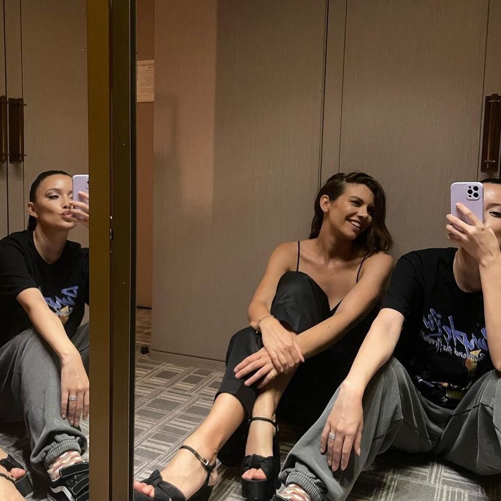 lauren cohan and christian serratos &lt;3