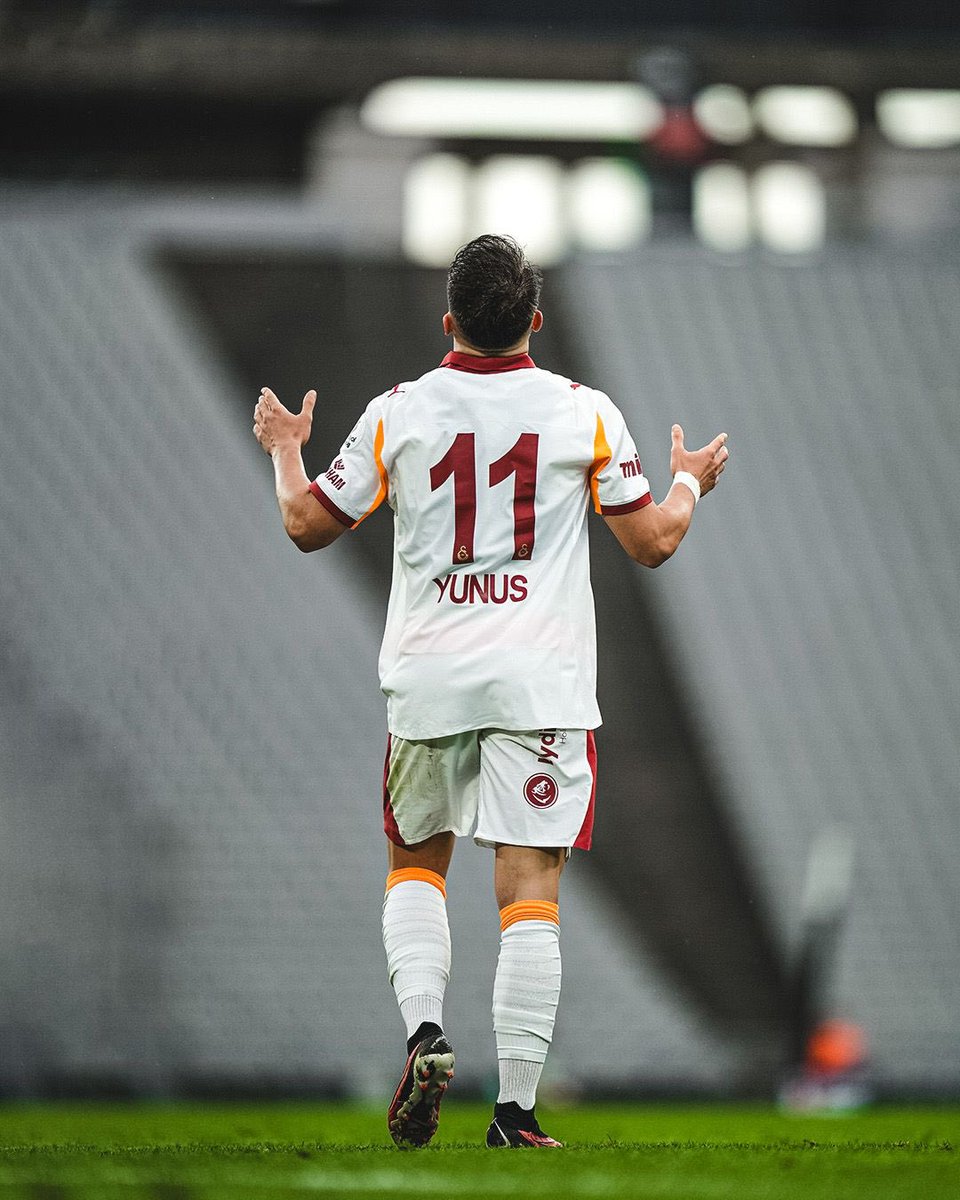 yunusakgun17's tweet photo. Bu arma için, bu tribünler için 🔥 https://t.co/ewpe00mCIb