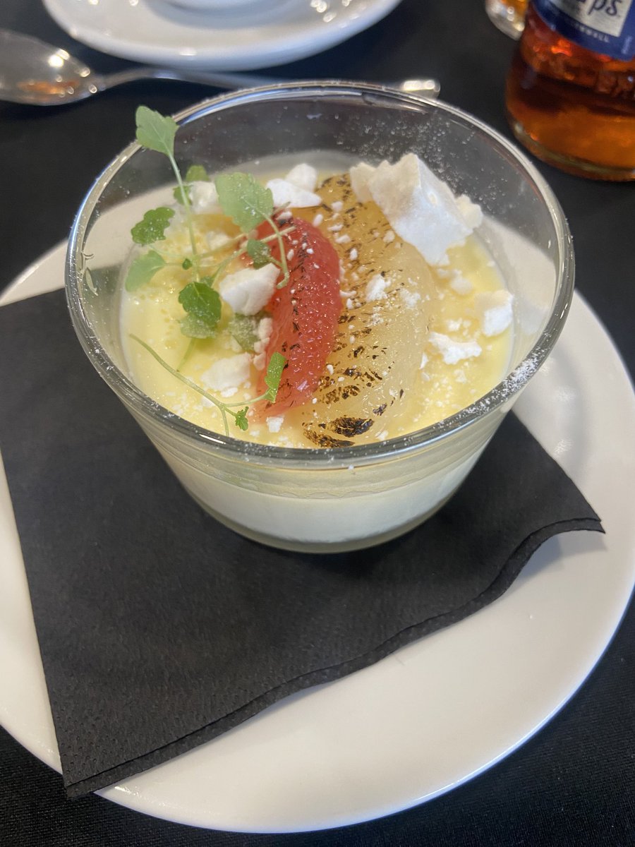 Graham Winter tweet media