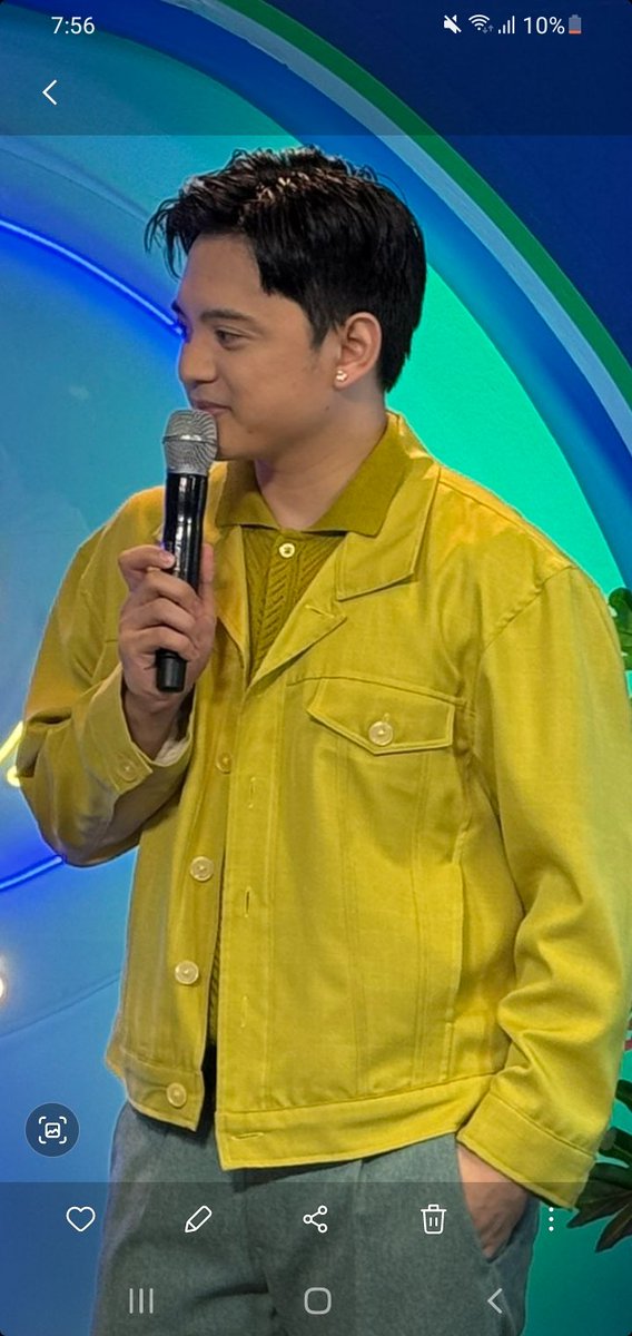 ChristineLaban8's tweet photo. Happy Birthday @imjeremyg 
Wishing you more success and genuine happiness
We love you🥳🎂🎈🗳💙

#JereVi
#JeremyG
#Vivoree https://t.co/ygN6p2koAi