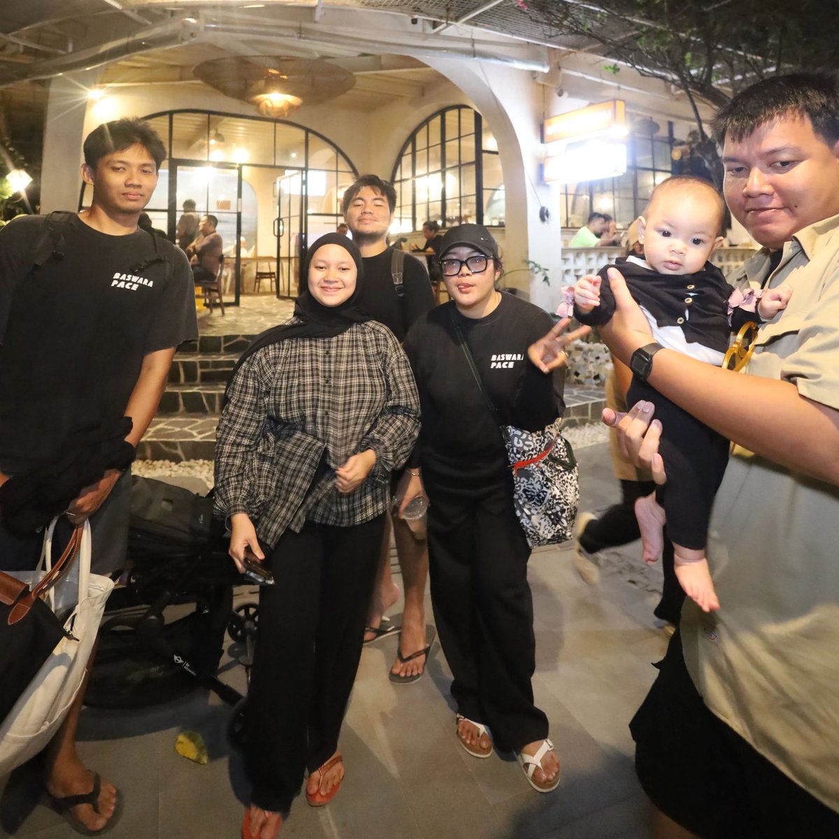 indramuhammad07's tweet photo. Bali was niceeeeeee https://t.co/E16xVJ8Xu9