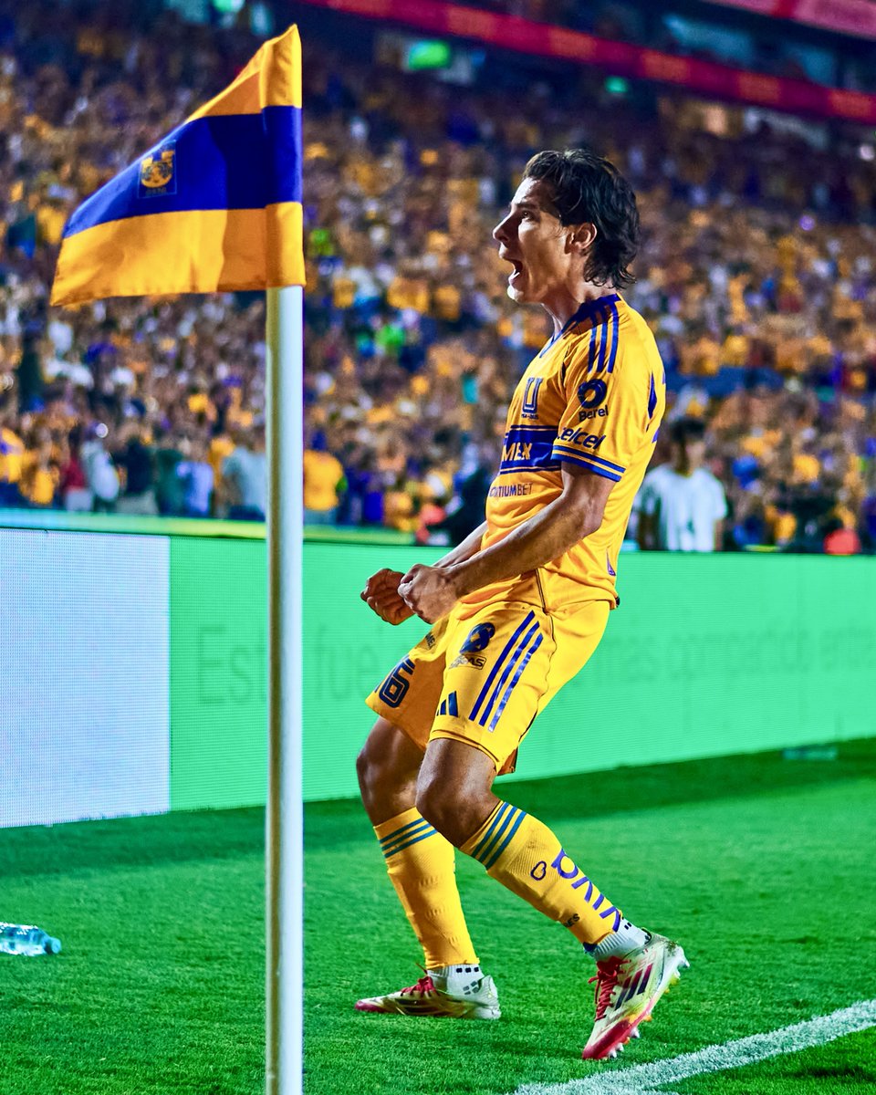 𝑯𝒐𝒚
𝑱𝒖𝒆𝒈𝒂
𝑳𝒂 𝑼