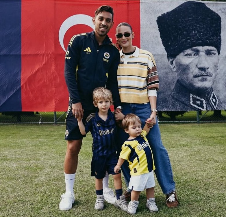 dilara tweet media