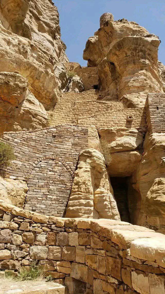 محافظة عمران الاثريه صاحبت التاريخ