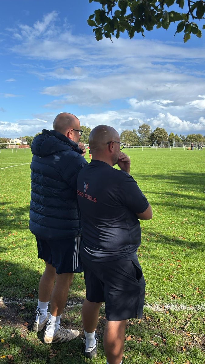 4-2 loss today - goals from Lucas Hawkins and Nath Flynn ⚽⚽

Gaffer's opinion:

"Not on our A-game today, took 70 minutes to start playing football" 😬

MOTM was Mark Andrade, DOTD goes to Thomas Glanfield.

Gaffer forgot photos, so here's one that sums up today's mood 👇🏻