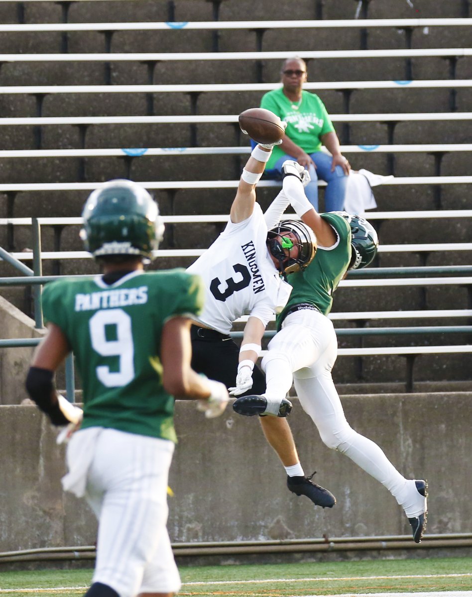 Indiana Mr. Football Candidate Colden Hernandez - 5-10, 179 Sr.

Season highlights (Penn Kingsmen 4-0):

🏈vs. No. 8 Valpo - 2 INT, blocked PAT, 72-yard TD run
🏈vs. No. 3 Mishawaka - game-winning 31-yard TD, 1-yard TD
🏈vs. S.B. Washington - 34-yard TD reception, 35-yard Pick 6
