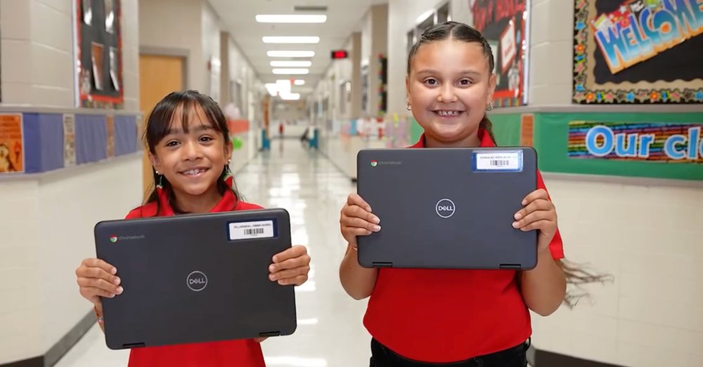 LDZLeads's tweet photo. La Joya ISD Launches $3 Million Technology Investment to Empower Students https://t.co/YDcfRlp4N9 https://t.co/Zh4reLQtM4