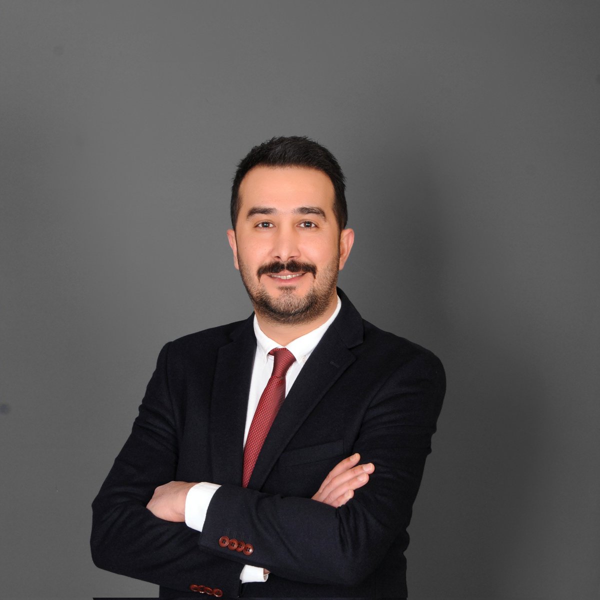 Tekrar birlikteyiz 🇹🇷

Uzun uğraşlar ve yazışmalar sonucunda kapatılmış olan X hesabım yeniden açıldı.  
Bu süreçte yanımda olan, Atatürk’ün izinden yürüyen, yaşamına onun çizgisini şiar edinmiş tüm dostlara gönülden teşekkür ediyorum.  
İyi ki varsınız.

Ayrıca, dilekçelerimi