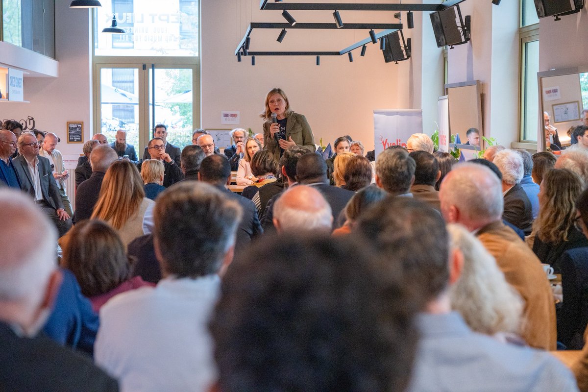 Renaissance_78's tweet photo. Rassemblés pour la rentrée Renaissance Yvelines.

C'est ensemble que nous réussirons pour les Français !

#Renaissance https://t.co/cAfSwyJgXa
