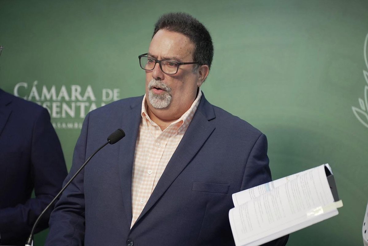 EXPRESIONES DEL REPRESENTANTE DENIS MÁRQUEZ SOBRE DECLARACIONES DEL SECRETARIO DEL DSP

Condeno las expresiones publicadas por el secretario del Departamento de Seguridad Pública (DSP), Arthur Garffer. Durante muchos años tuve el privilegio de haber sido abogado del Partido