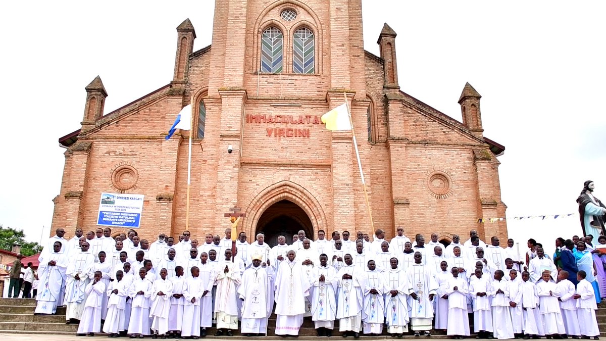 Kuri uyu wa 13/9/2025; Myr Balthazar NTIVUGURUZWA, Umwepiskopi wa Kabgayi yatangije Umwaka w'Iyogezabutumwa 2025-2026 yise :" Twitabire Imiryango ya Agisiyo Gatolika duhamye ubukristu bwacu".  Yanatanze certificats ku banyeshuri 60 barangije mu Ishuri ry'Ukwemera ry'iyi Diyosezi