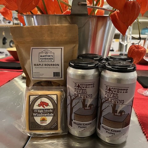 Favorite Fall Snack – Pretzels, Cheese, and Beer! Martin’s Maple Bourbon Pretzel Pieces, Vermont Farmstead’s Maple Sriracha Windsordale Cheddar, and Raquette River Brewing’s Maple Cream Porter.
