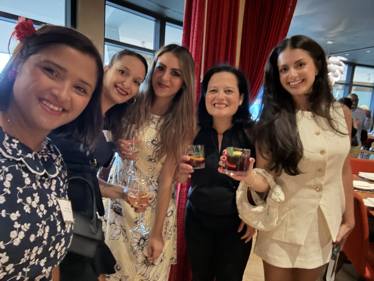 It’s always fun at <a href="/CAPFndn/">CAP Foundation</a>  event! #CAP25 <a href="/MayaAtCAPFdn/">Maya Ogden</a> <a href="/NebbacheHafsa/">Hafsa Nebbache, MD</a> <a href="/ana_yuil/">Ana Yuil</a>