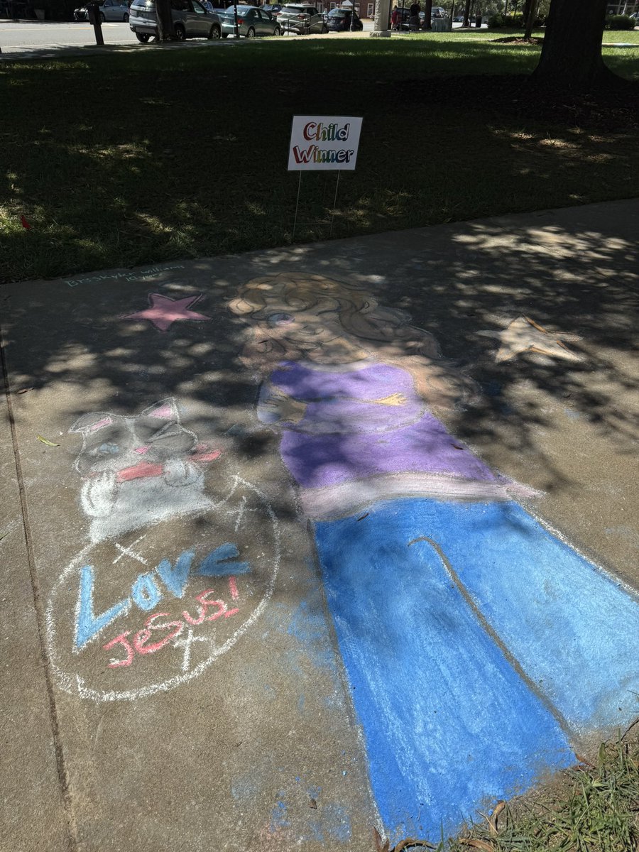 gOnzOd0g's tweet photo. ChalkFest in town today!!! Some amazing local talent #beautifularts #beautifulhearts #clevelandcountyartscouncil #charliekirk https://t.co/l1s5zC7kOh