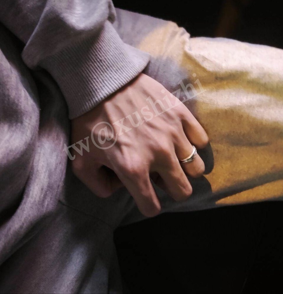 每次我生日许的愿 其实都与你有关
#手控