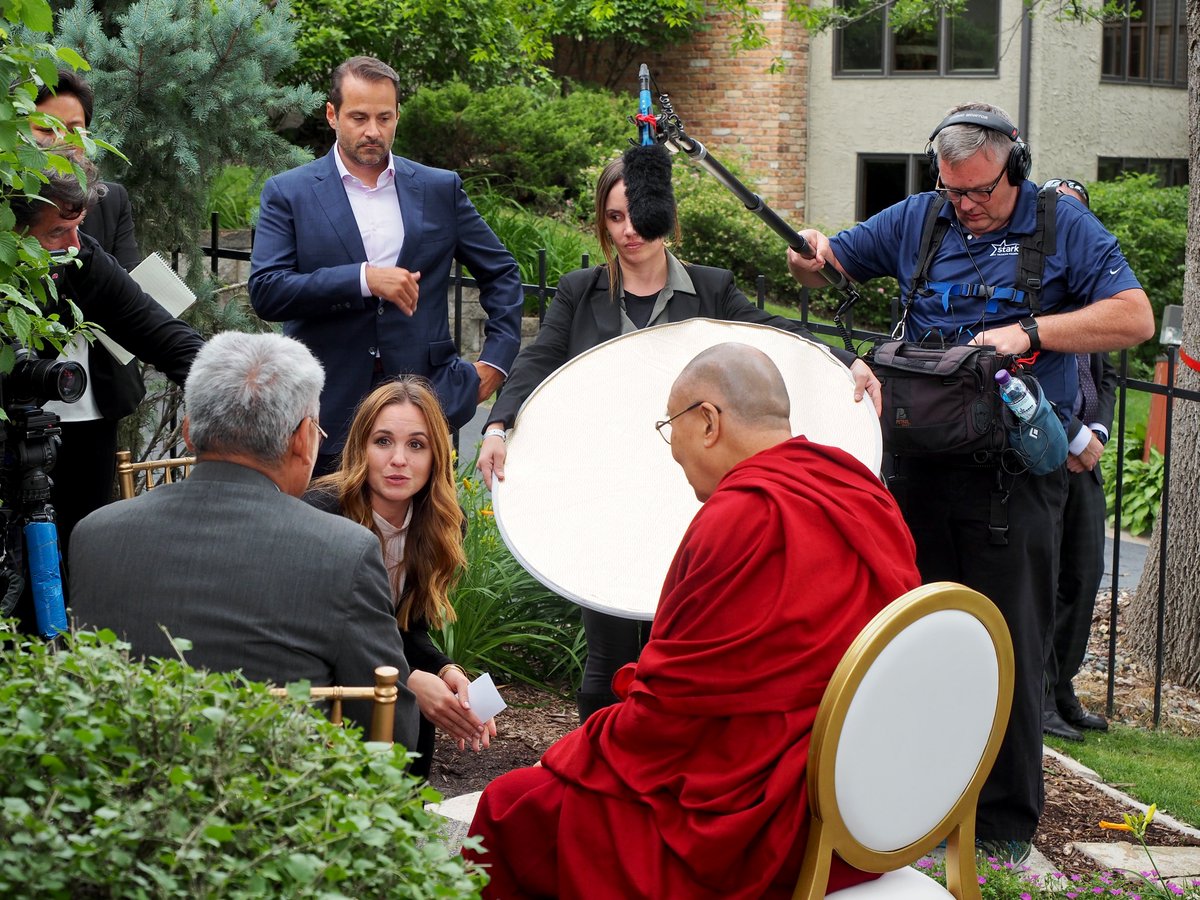 CaseforKindness's tweet photo. ONE DAY until you can stream Case For Kindness on Amazon Prime!

The ripple effects of a single act of kindness can be felt through generations. We can't wait to share these stories with you. 

@DalaiLama @DanielLubetzky @BuildersMvt  @trishayearwood @TimShriver

#CaseForKindness https://t.co/oO4zWlI8RD