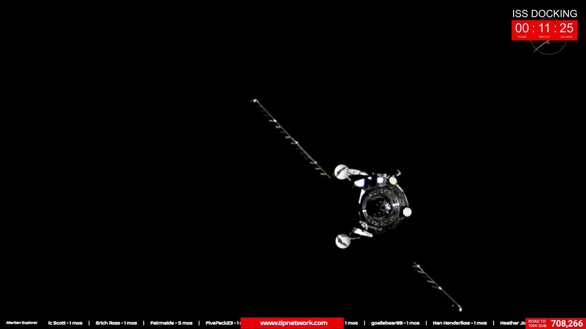 Txifliti's tweet image. #ProgressMS32 zamaontzia Nazioarteko Espazio Estazioarekin akoplatu da jada 2516 kg-ko zama eramanaz. Materialaren artean, Orlán MKS eskafandra bat, 7. zk.

#Starlink17-10 misioa jaurti da #B1071-28 bultzatzailea erabiliz, 24 sateliterekin.

#Espazioa