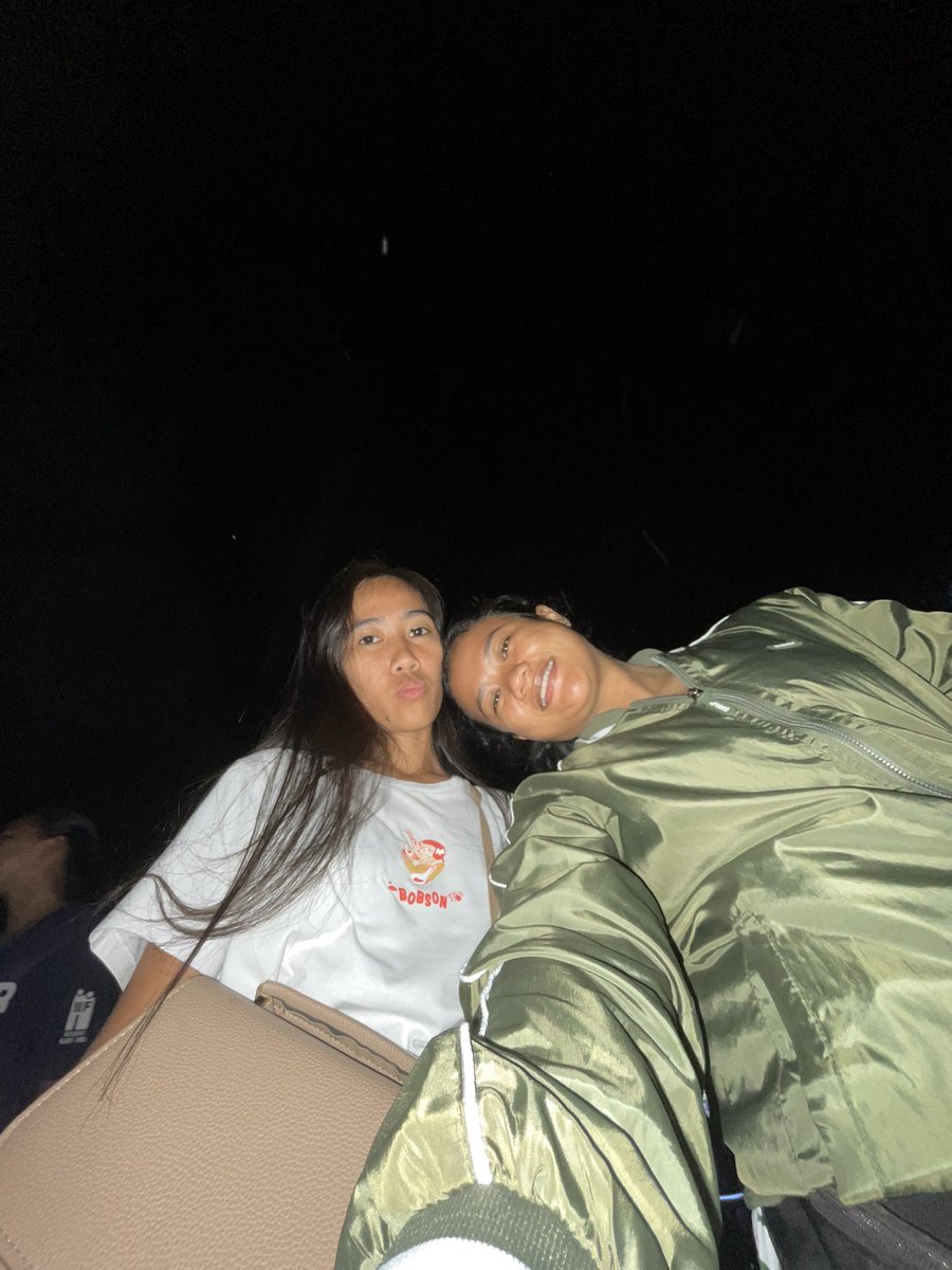 _arliee's tweet photo. Happy 6th Anniversary Lalab kooo mwaaa😘🥰 https://t.co/2L44WkSWzJ