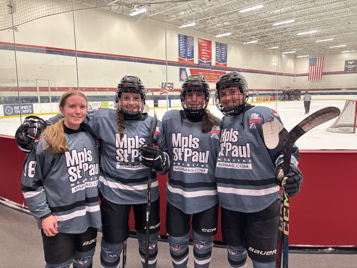 Was seeing these kids compete vs SSM this afternoon!!! <a href="/HarperWieneke/">Harper Wieneke</a> Maisy, Hadley <a href="/fionagallagherH/">Fiona Gallagher</a> 
#CrimsonStrong #FearTheLeafs #Lovethecompetelevel <a href="/MGActivities/">Crimson Activities</a> <a href="/MG_Girls_Hockey/">Crimson Girls Hockey Booster</a>