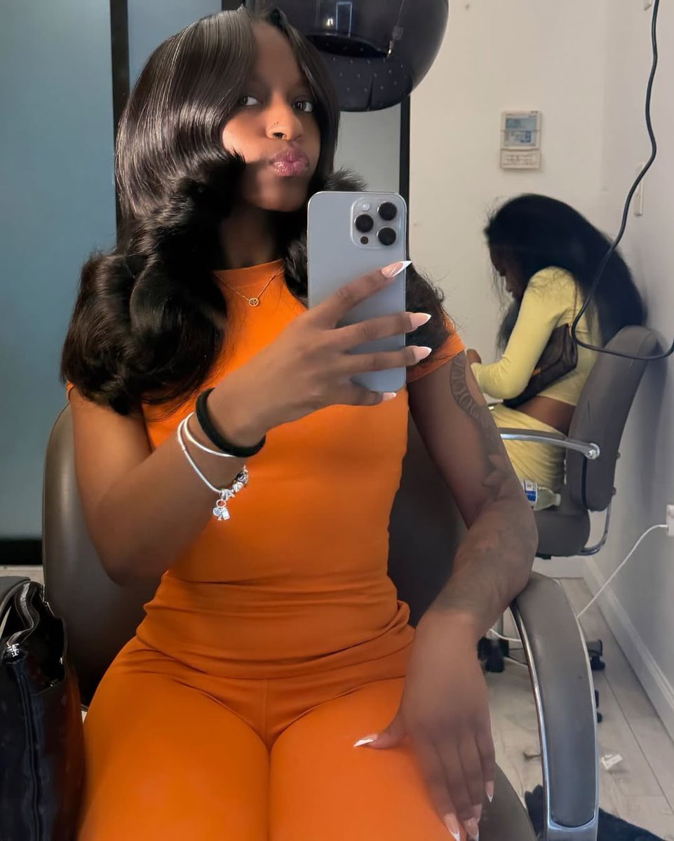 pr3ttybrowniee's tweet image. So inlove with myself 😮‍💨🔥