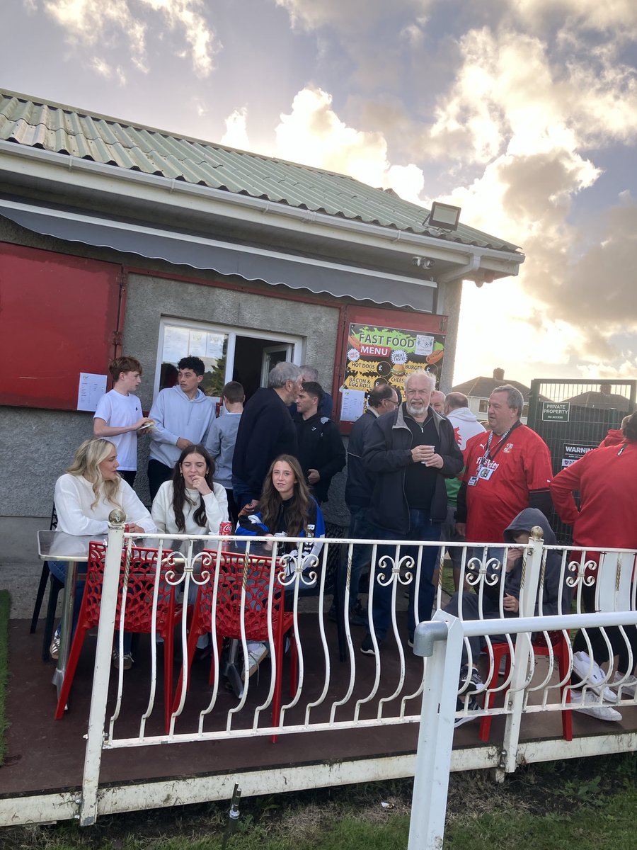 Final score at the evening fixture of the ⁦<a href="/GroundhopUK/">Chris Berezai</a>⁩ Day 2- Burry Port 0 Kidwelly Town 2- Attendance 203