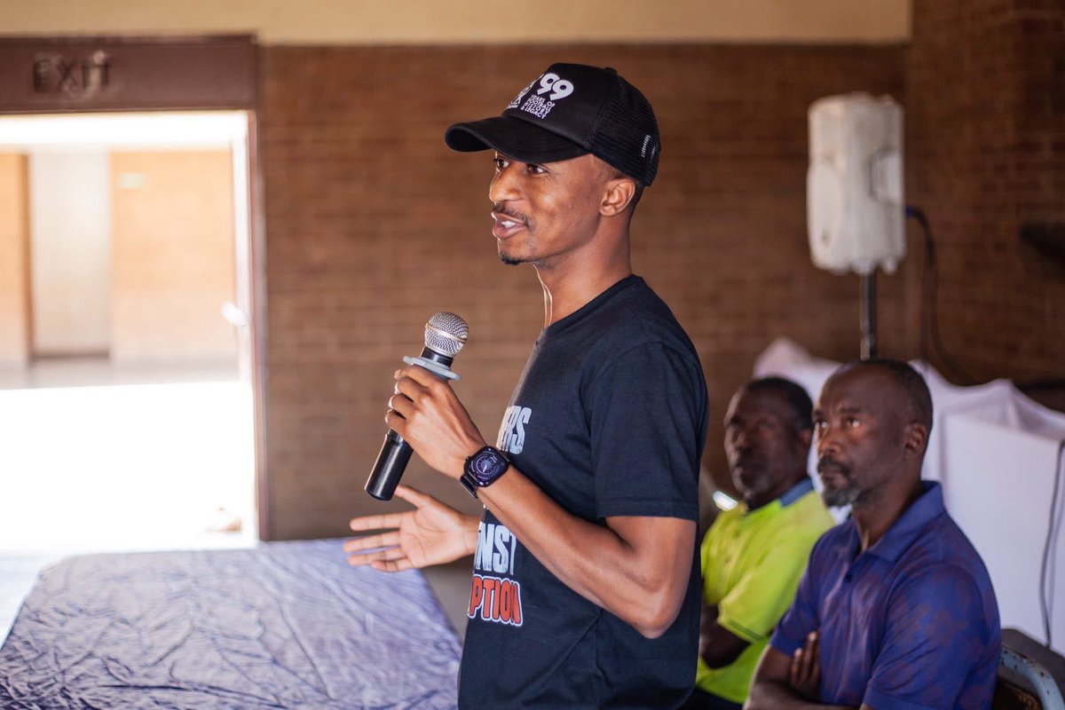 Bruce_Moyo1's tweet image. Being young &amp;amp; a leader isn’t easy. Many will doubt you, plot against you &amp;amp; spread lies just to bring you down. But we remain charged — we have a generational task &amp;amp; an appointment with the future.

Keep moving, Gift. @Cde_Ostallos Ungabheki emuva.