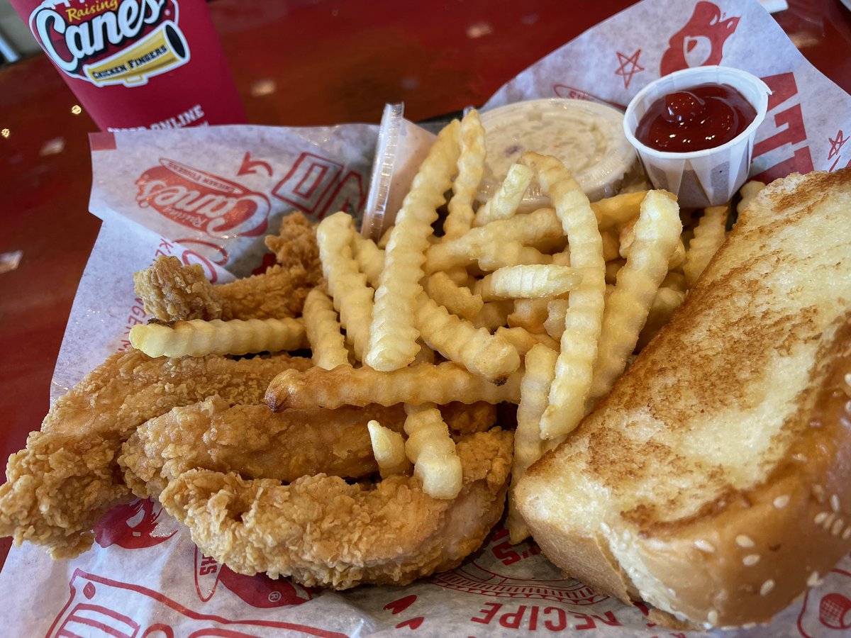 トレ後のご褒美

このパンが美味しいのよ